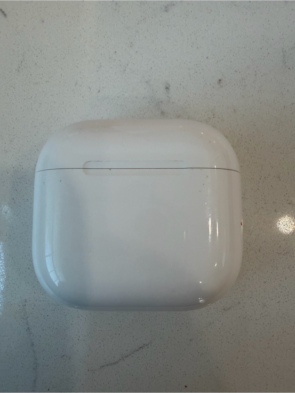 Apple AirPods 4 with Active Noise Cancellation - Picture 3 of 6